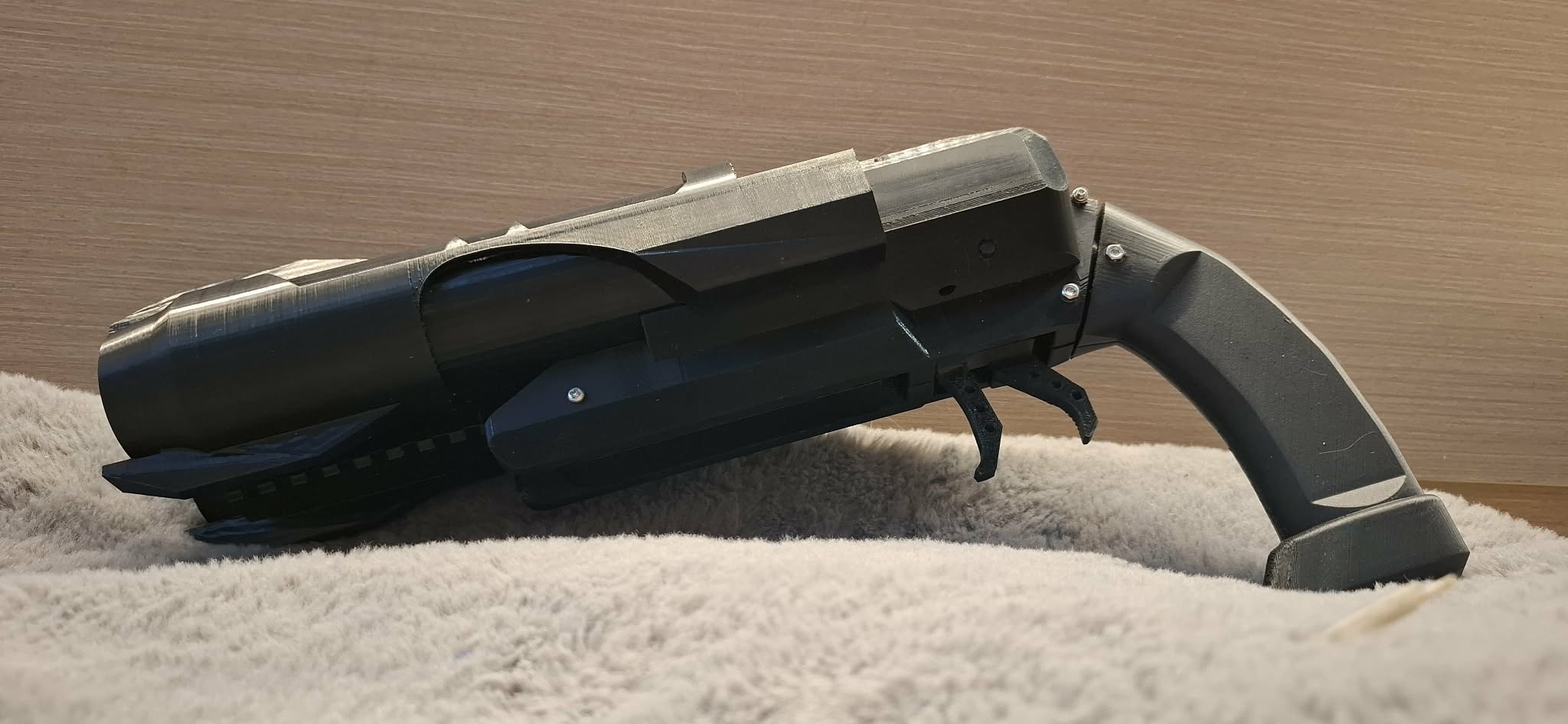 Dual Barrel 40mm Grenade Launcher 