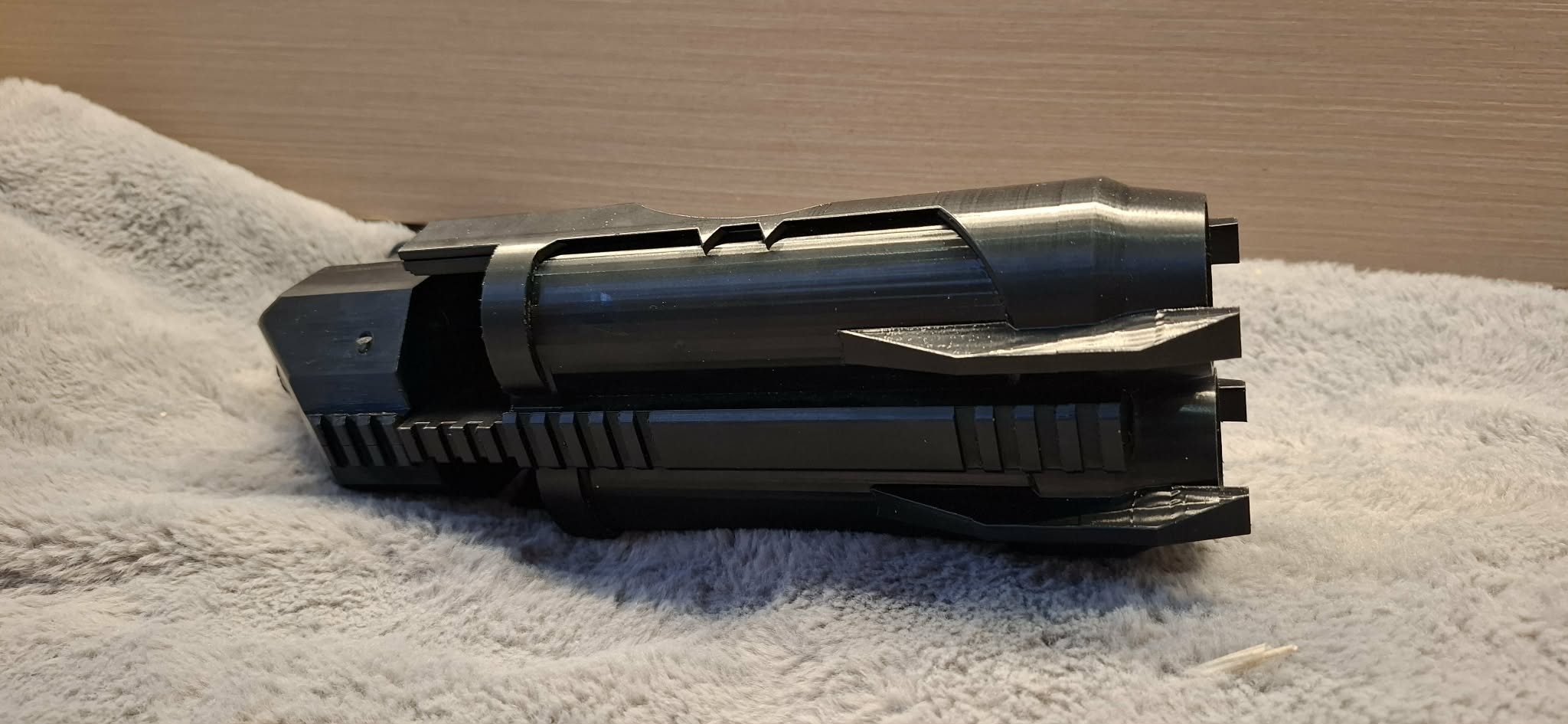 Dual Barrel 40mm Grenade Launcher 