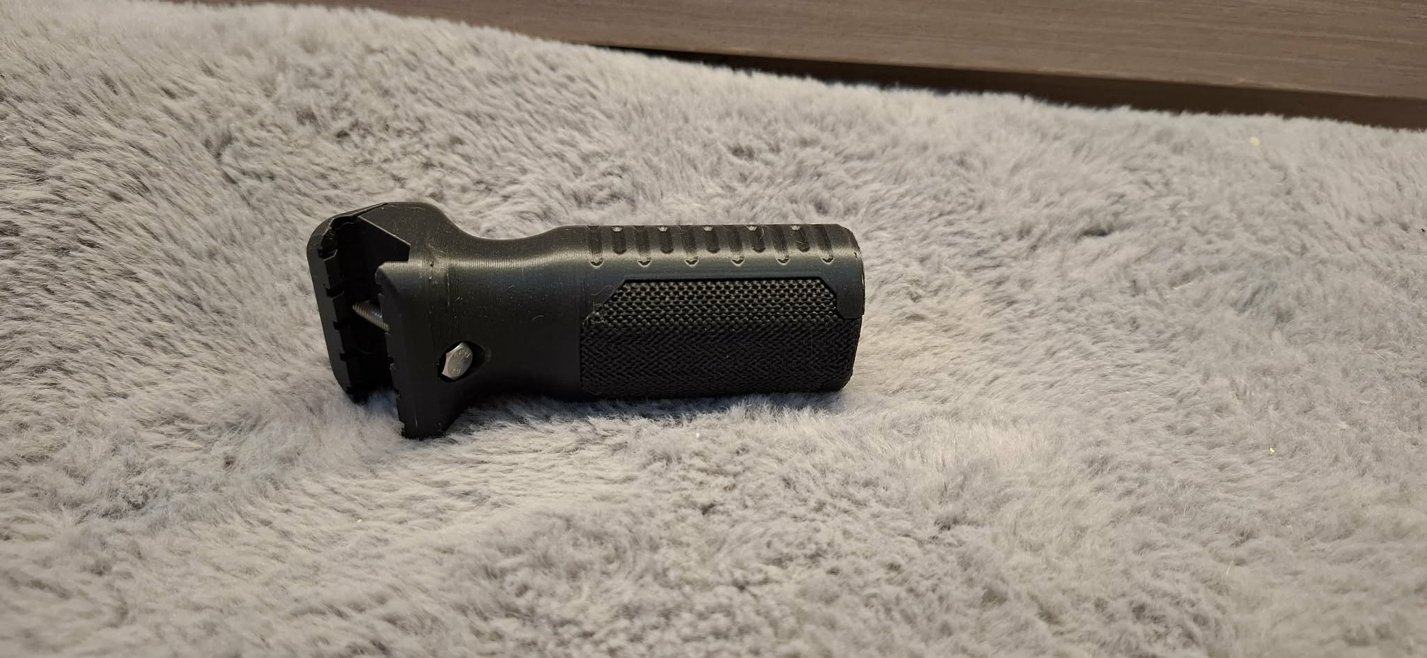 45 Degree foregrip (45°)